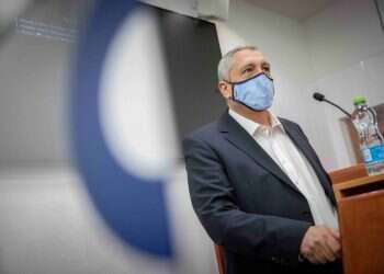 ההגנה תדרוש להפחית ממשקל עדות חפץ, שנחקר בנוקשות