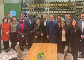 ישראל גנץ לשגרירי האו"ם: "השתיקה הבינלאומית מייצרת רוח גבית לטרור הפלסטיני"