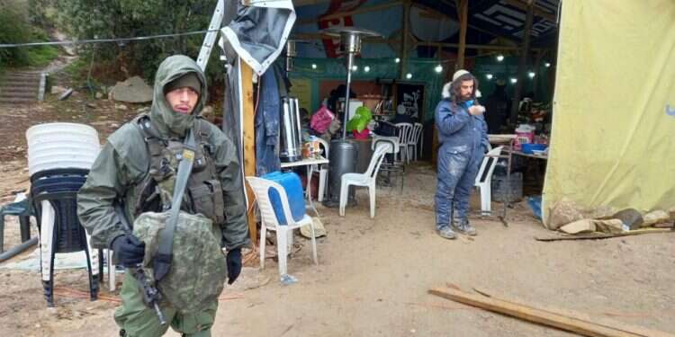 בחומש מתריעים מפני פינוי: "פרס לטרור"