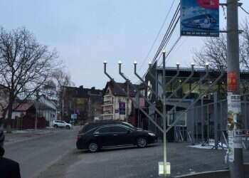 אנטישמיות באוקראינה: חנוכיית חב"ד נזרקה לנהר