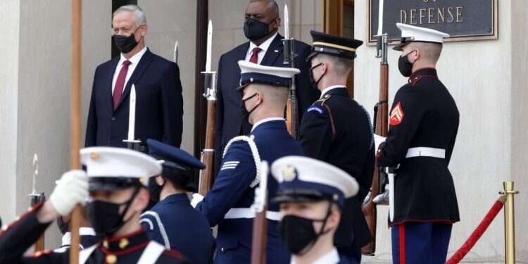 שר ההגנה של ארה ההכנות לתקיפה באיראן: ארה"ב סירבה לבקשה של ישראל