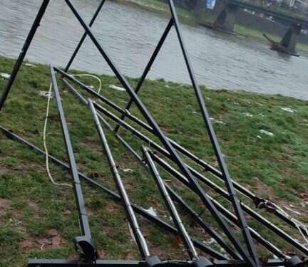 אנטישמיות באוקראינה: חנוכיית חב"ד נזרקה לנהר