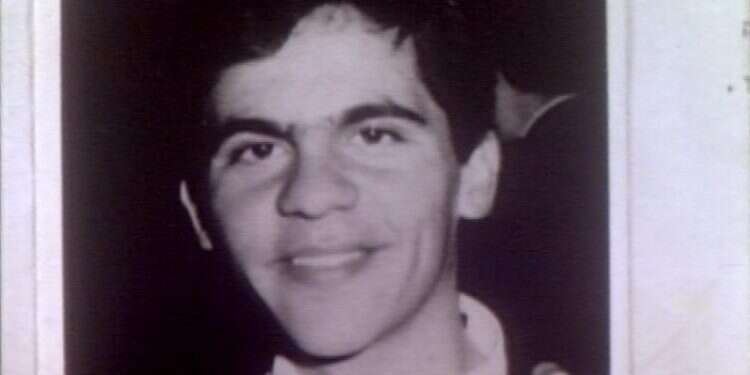 האם ראש העיר החשוד ברצח יכול להמשיך לכהן בתפקיד?