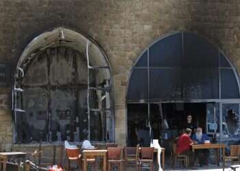 מסעדת אורי בורי בעכו, שהוחרבה בפרעות "שומר החומות". צילום: גטי אימג'ס