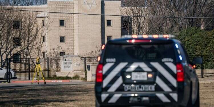 בית הכנסת בקוליוויל, בשבת שעברה. צילום: AFP