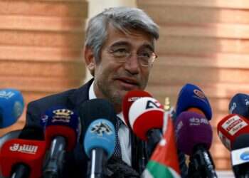 "לגמרי לא נכון": לבנון מכחישה כי תקבל גז מישראל