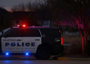 טקסס: כל בני הערובה מבית הכנסת שוחררו; החוטף חוסל