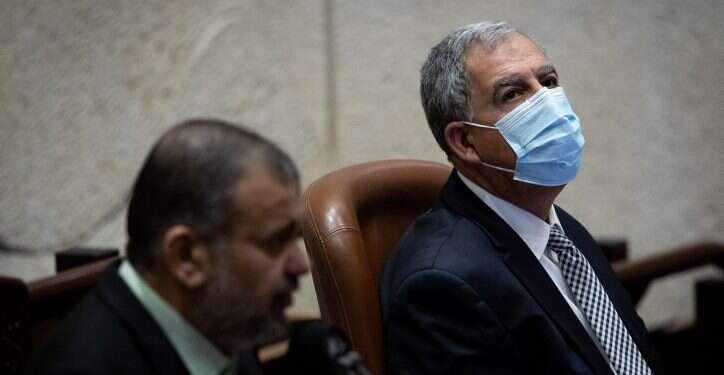 אומיקרון לא פסח על המשכן: הכנסת הפכה למדגרת קורונה