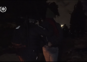 פינוי המבנה בשמעון הצדיק. צילום: דוברות המשטרה מעצרים במהלך פינוי משטרתי של מבנה בשכונת שמעון הצדיק