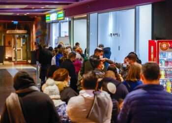 התורים הארוכים לבדיקות קורונה מעידים על היסוס הממשלה