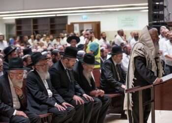 תלמידיו של ראש ישיבת הר המור: "הוא חלוק על הרב טאו – חד משמעית"