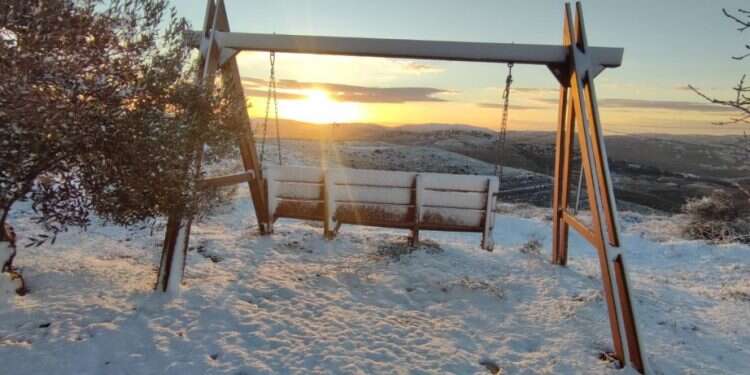 בוקר לבן להרי יהודה, שומרון והצפון. איפה לומדים והאם השלג ימשיך?