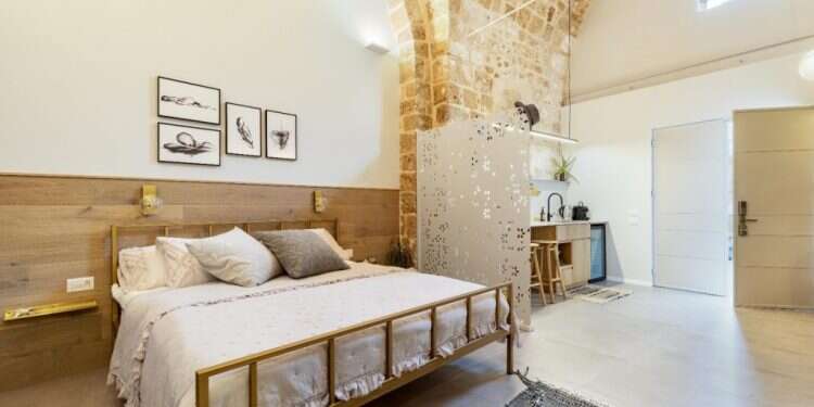 מתחם הצימרים מליסנדה בעכו. אילוסטרציה. צילום: אורית ארנון הארנונה על צימרים בעכו הוכפלה: "ככה העיר לא יכולה להתרומם"