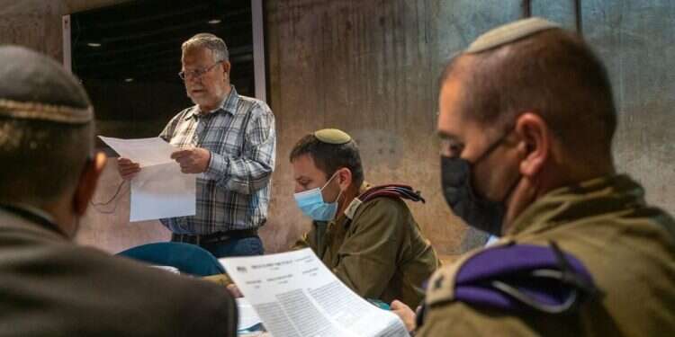 "התנ"ך הוא המנדט": בכירים באוגדת איו"ש ובהתיישבות נפגשים ללימוד משותף