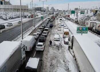 סופות השלגים: 15 ילדים מתו מקור בצפון סוריה