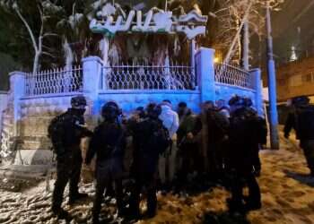 שלג ואבנים: ערבים במזרח ירושלים ניצלו את המצב לאירועים אלימים