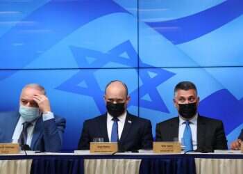 מה יקרה ביום שאחרי אם תומכי נתניהו ימשיכו לנפנף "רק לא הם"