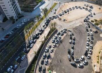 המיקרוביולוג ד"ר דרור בר-ניר יוצא נגד הבדיקות הביתיות: "החלטה אומללה"