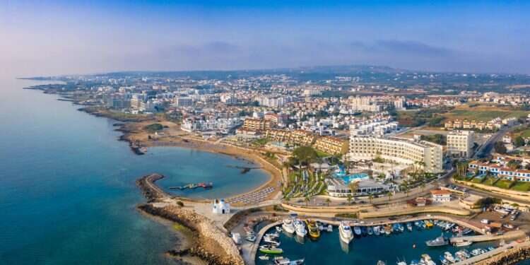 קפריסין. צילום: שאטרסטוק רעידת אדמה עוצמתית בקפריסין הורגשה ברחבי ישראל