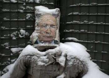 25 שנה בשלטון: חייו הפוליטיים של ולדימיר פוטין כפי שלא הכרתם