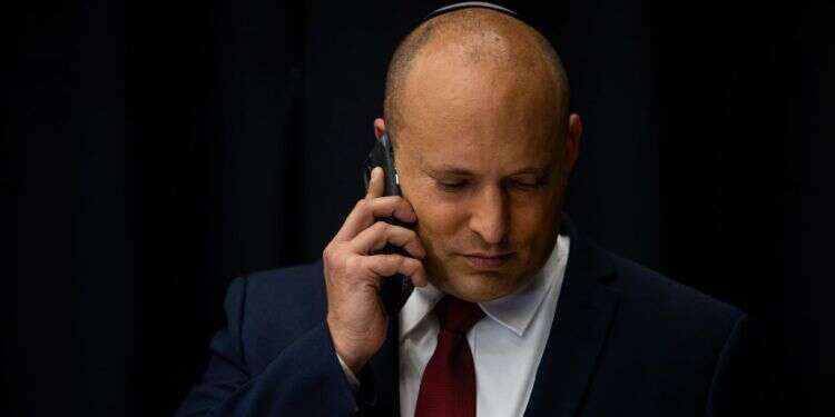 נפתלי בנט. צילום: אורן בן־חקון הפעם בנט ממתין קצת עם ועדת החקירה