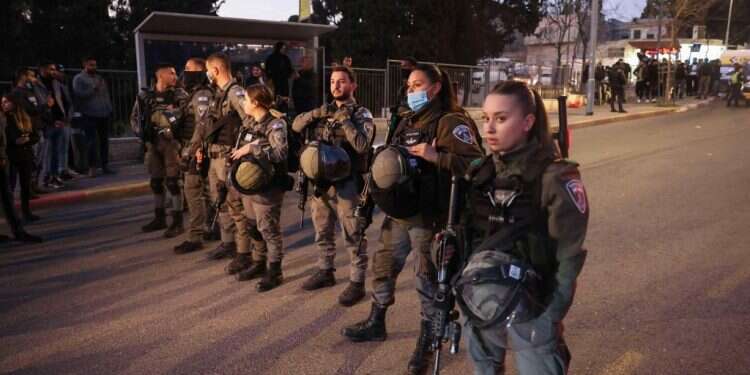 הלשכה, השריפה, הסערה: יממה בשכונת שמעון הצדיק