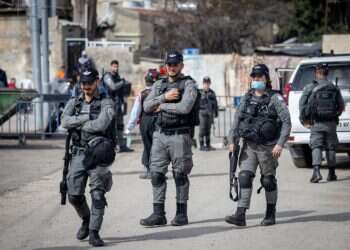 "נעצרו רק בגלל חזותם": שוחררו שישה יהודים שעוכבו בשמעון הצדיק