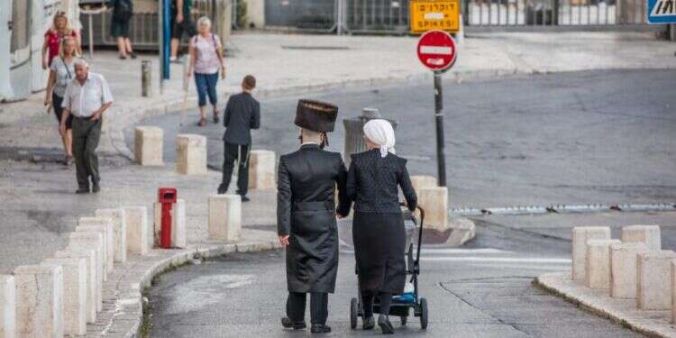 חרדים בירושלים. צילום: שאטרסטוק ה-MeToo# של החברה החרדית