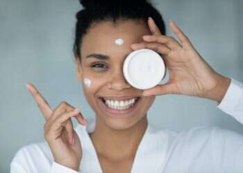 מה אומרות עינייך?