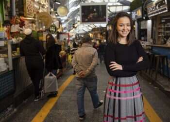 אפרת פינקל: "אני רוצה כמה שיותר ילדים, אבל סבבה לי ברווקות"