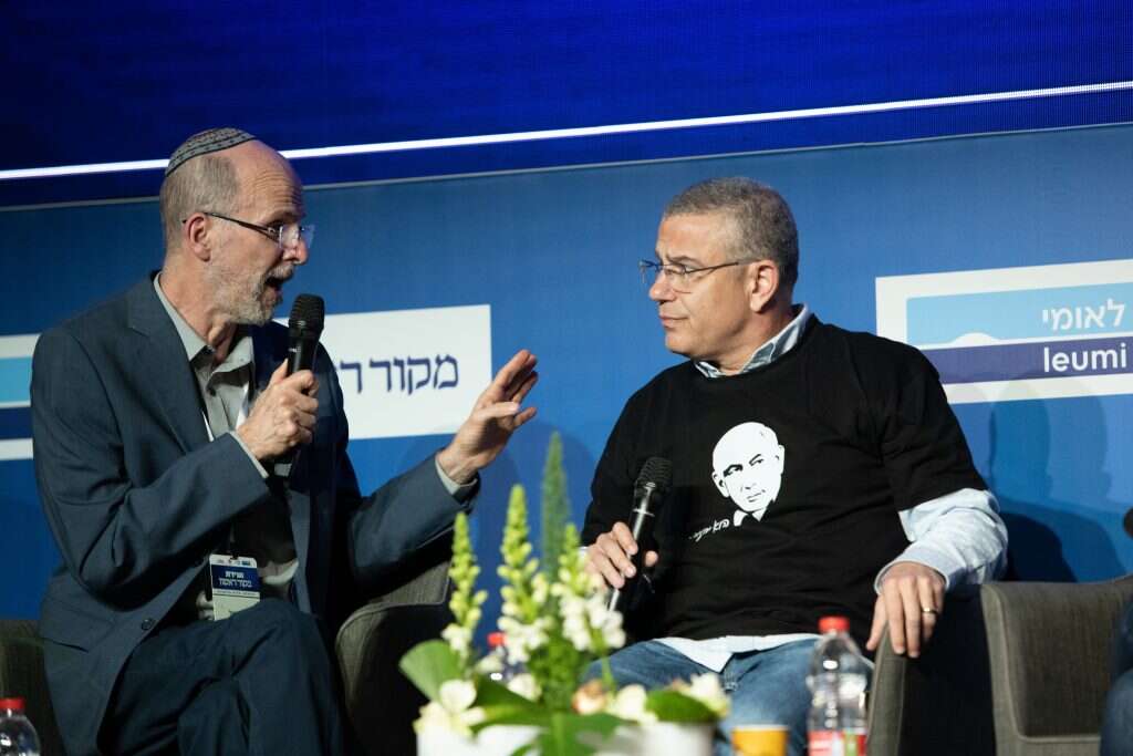 ינון מגל וחגי סגל בוועידת מקור ראשון. צילום: שריה דיאמנט