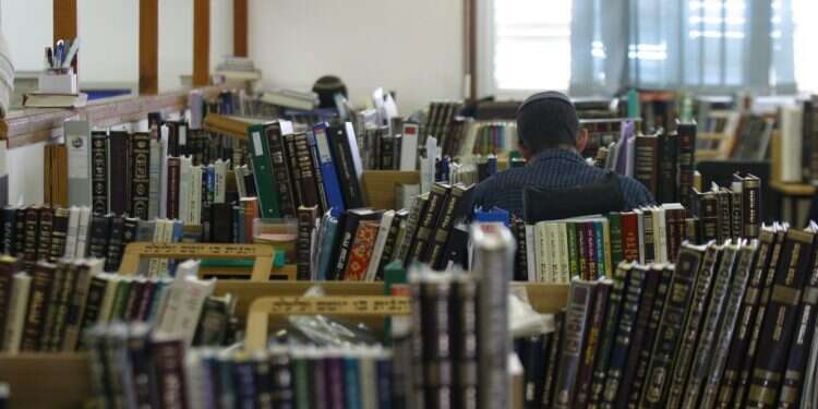 ישיבת הר ברכה. צילום: מרים צחי