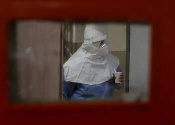 מומחים חוששים: זן BA.2 עלול לבלום את הירידה בתחלואה