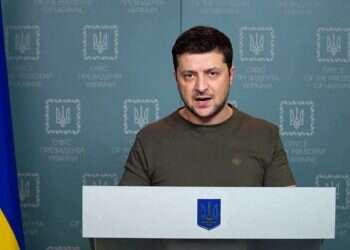 בנט שוחח עם זלנסקי, השניים סיכמו לשמור על קשר רציף