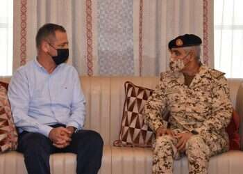 הרמטכ"ל כוכבי התקבל בבחריין, ייפגש עם בכירים בממלכה