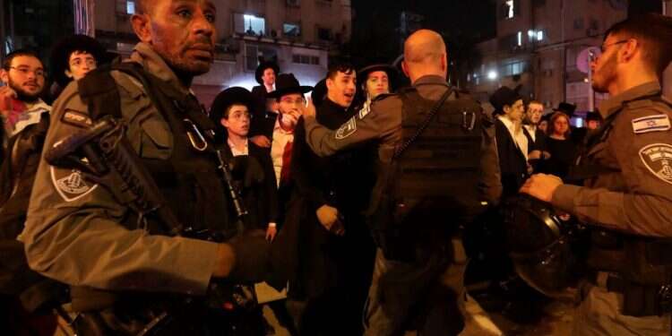 במשטרה נערכים להמשך גל הטרור: שוטרים רבים נפרשים ברחבי הארץ