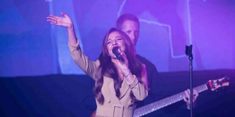 עדן בן זקן. צילום: הדס פרוש, פלאש 90 עומר אדם ונועה קירל: איפה יופיע הזמר האהוב עליכם ביום העצמאות?