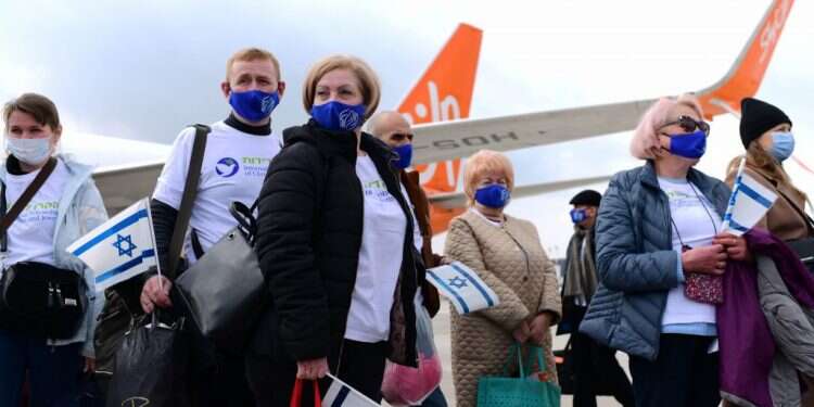 מאות פליטים יגיעו ארצה מאוקראינה בשבוע הבא