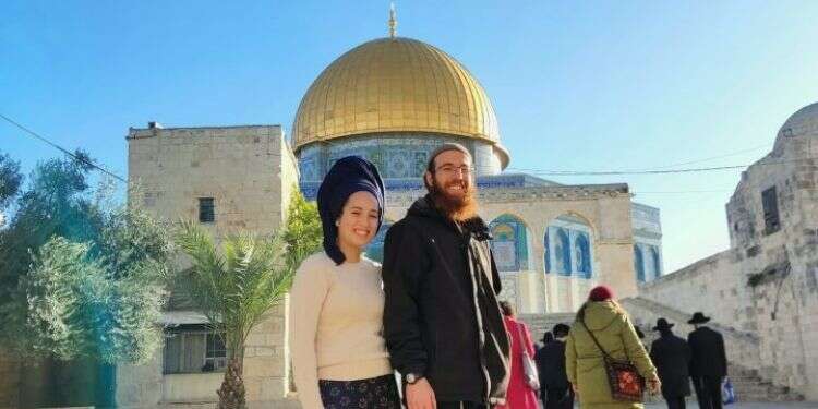 הפתעה: השופט לנג הורה למשטרה לפצות פעיל הר הבית ב־13 אלף שקלים