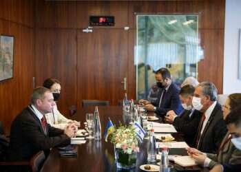 למרות השיפוצים: זלנסקי ינאם בשיחת וידאו לח"כים בכנסת