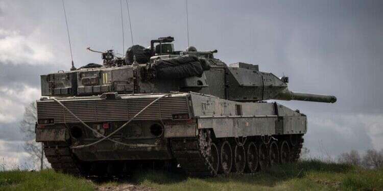 טנק הליאופרד שוודי. צילום: ג'ואל ת'אנגרן, צבא שוודיה על רקע מלחמת רוסיה-אוקראינה: עסקאות נשק בין ישראל לנאט"ו