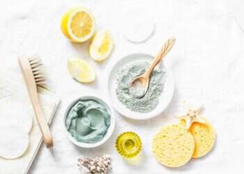 עם הפנים לעתיד