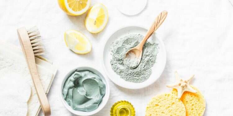 צילום: שאטרסטוק עם הפנים לעתיד