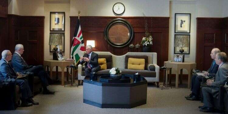 בני גנץ עם מלך ירדן עבדאללה בארמון המלך ברבת עמון. קרדיט: Royal Hashemite Court סיום קדנציה עם הישג מהגדולים שהיו: הפיכת חיל האוויר המבצעי ביותר בעולם