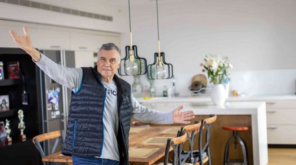 לפרופ' רפי אלדור. צילום: אריק סולטן