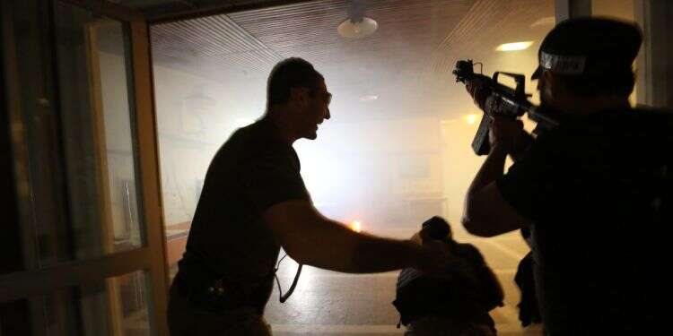 כיתת כוננות, אילוסטרציה.  צילום: תומר פדר "זו תקלה בירוקרטית שעלולה לעלות חלילה בחיי אדם"