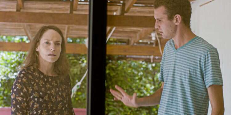 "גם אני בחיים האמיתיים עוד לא יודע מי אני עד הסוף"