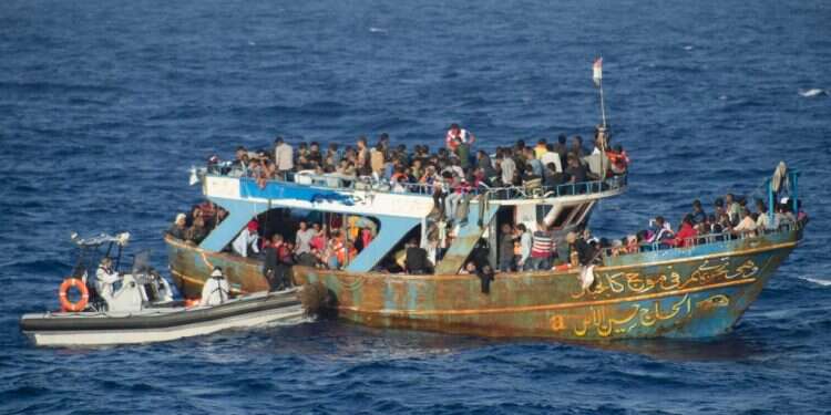 כך מתכוננים באירופה לבלום את גלי המהגרים מאפריקה