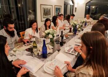 פירורי החמץ ששברו את גב הממשלה