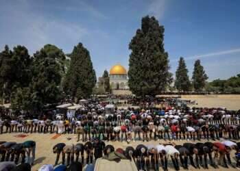 אבסורד: ההקלות לפלסטינים ברמדאן תלויות ביכולתנו לסכל פיגועים